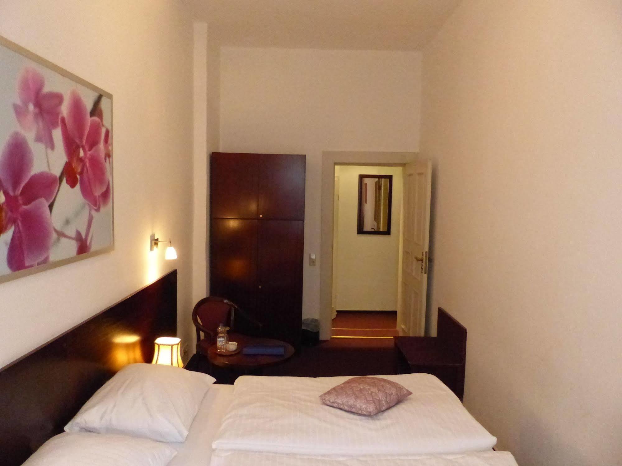 Hotel Novalis Berlin Exterior photo